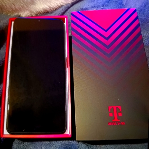 Brand New t mobile Revvl v+ 5g